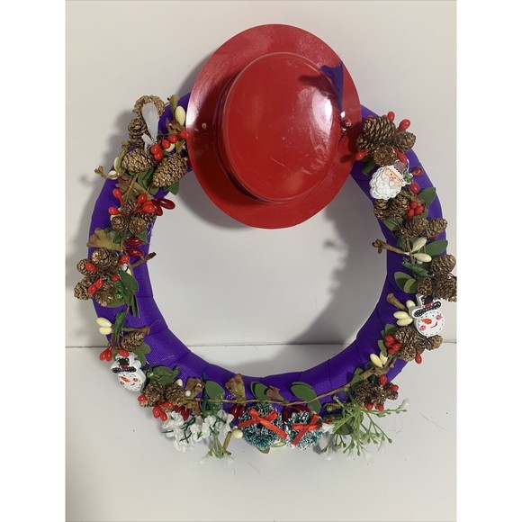 Red Hat Society Handmade One of a Kind Christmas Wreath 10"x 10" - Picture 3 of 10